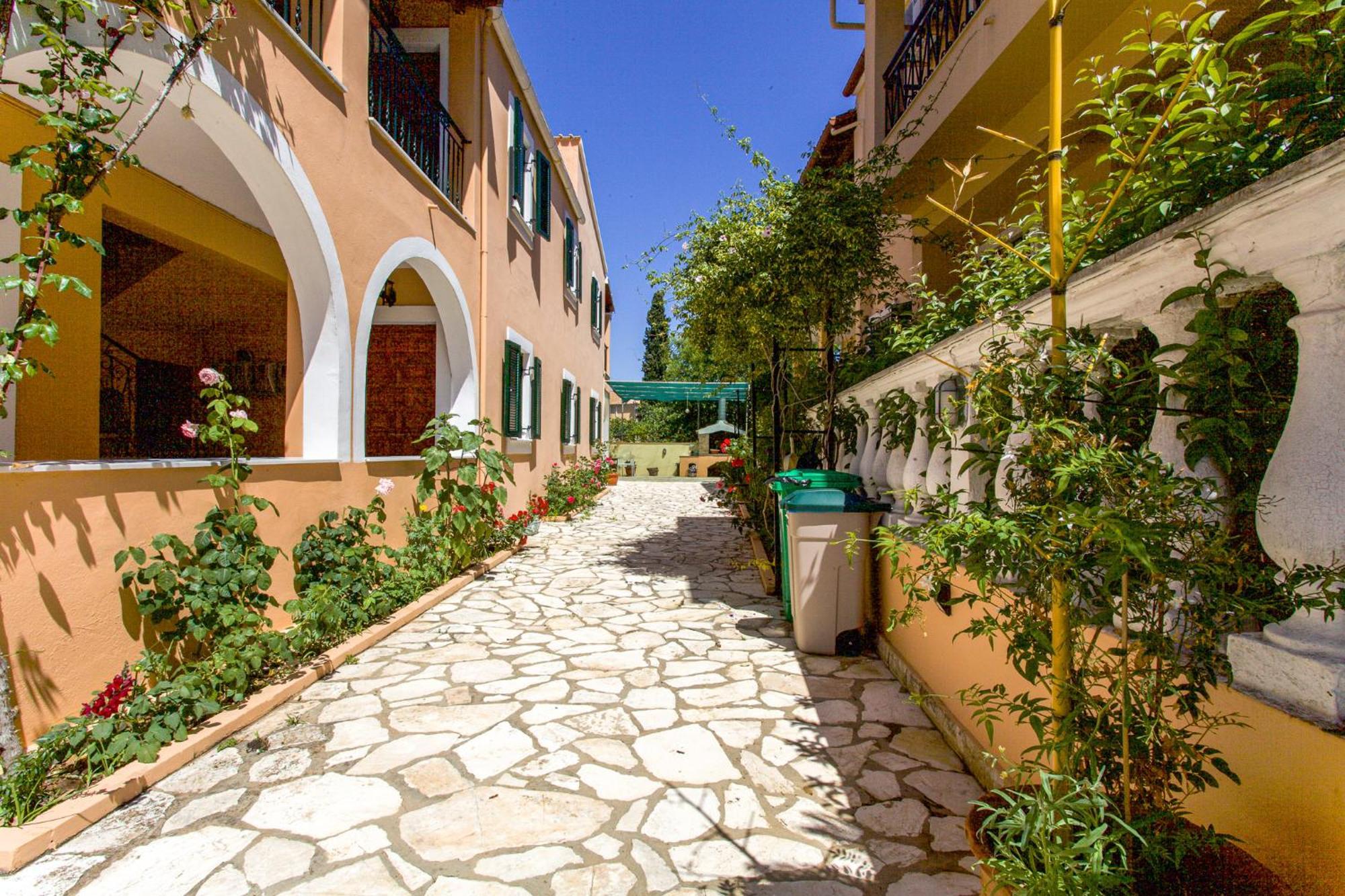Matula'S Home Kassiopi Bagian luar foto